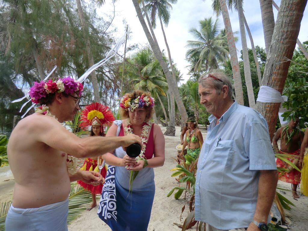 Pension Hibiscus Tahaa Uturoa Екстер'єр фото
